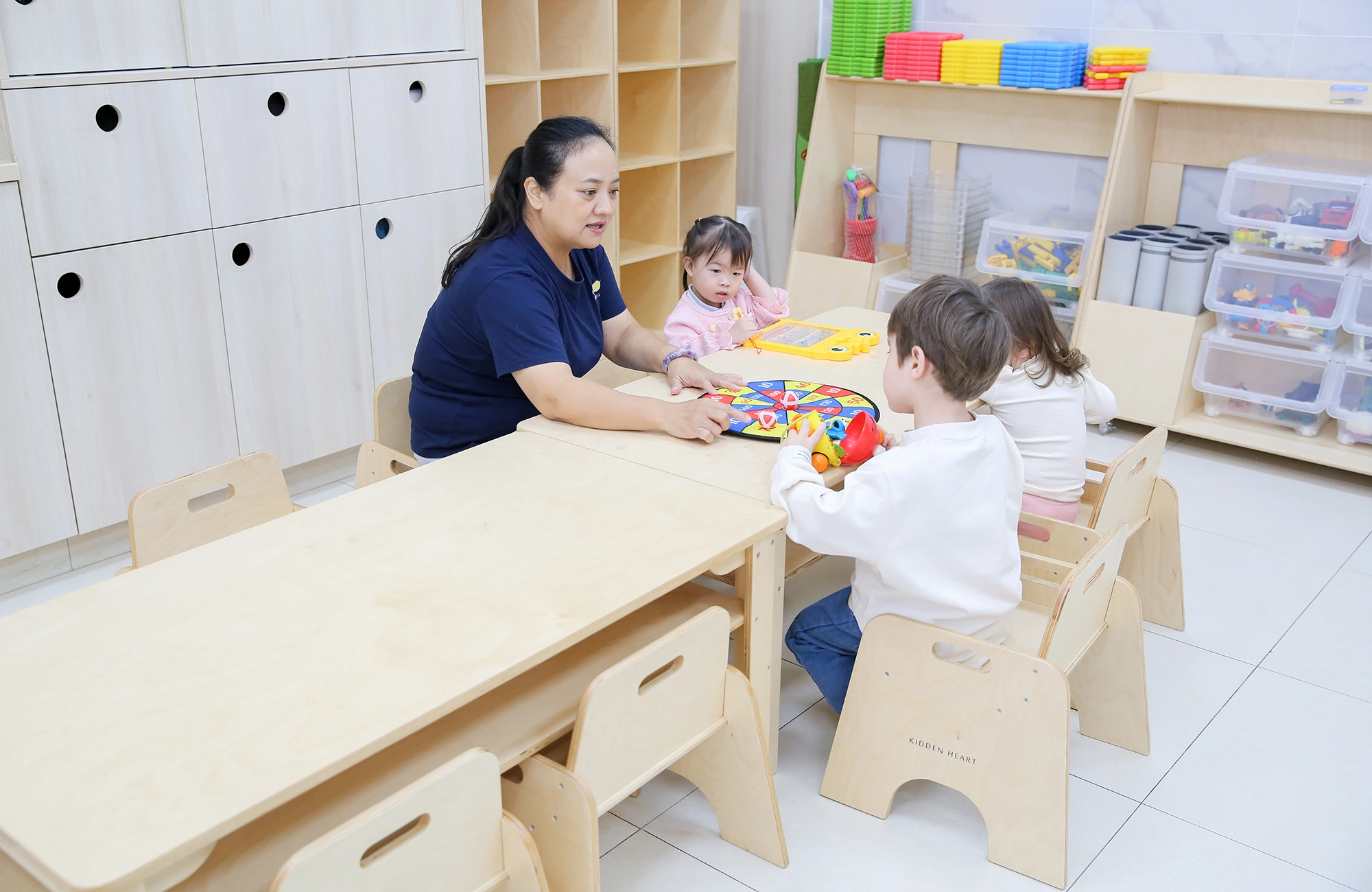 誠悅蒙特梭利幼兒園